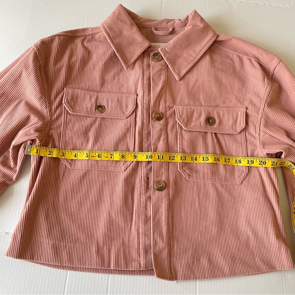 Avec Les Filles Blush Utility Jacket women’s cropped corduroy shirt jacket - Picture 6 of 8